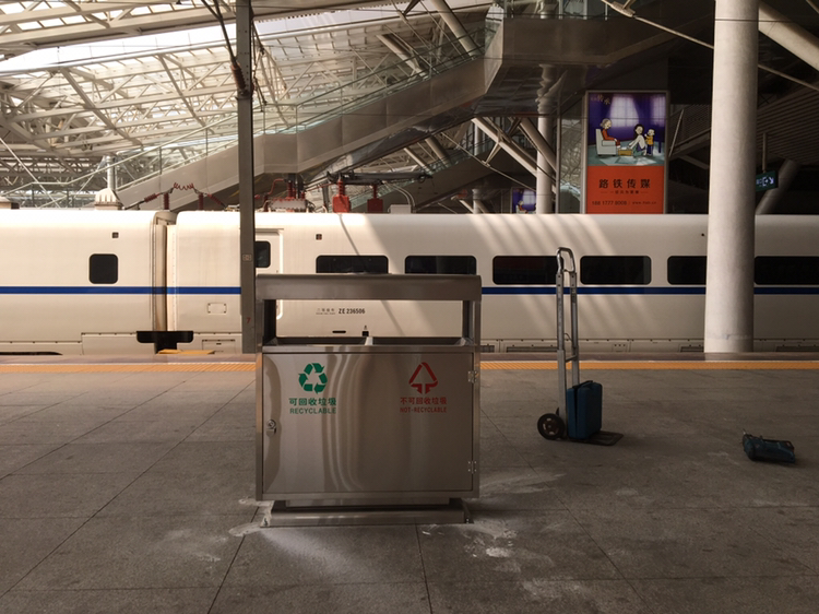 不銹鋼分類垃圾桶 不銹鋼分類垃圾桶
